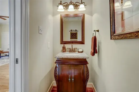 51 Dartmoor Court Sugar Land TX 77479