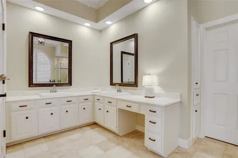 51 Dartmoor Court Sugar Land TX 77479