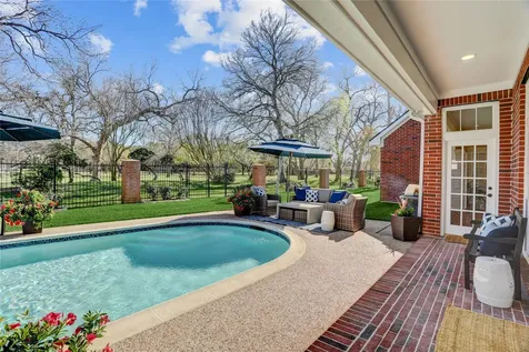 51 Dartmoor Court Sugar Land TX 77479