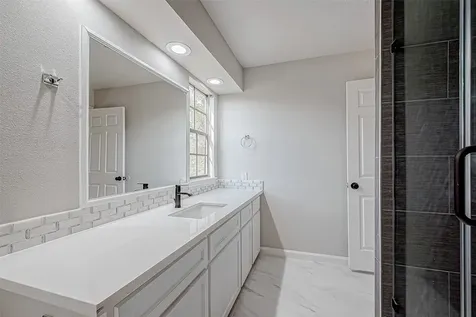 3102 Glenn Lakes Lane Missouri City TX 77459