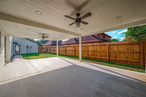 3102 Glenn Lakes Lane Missouri City TX 77459