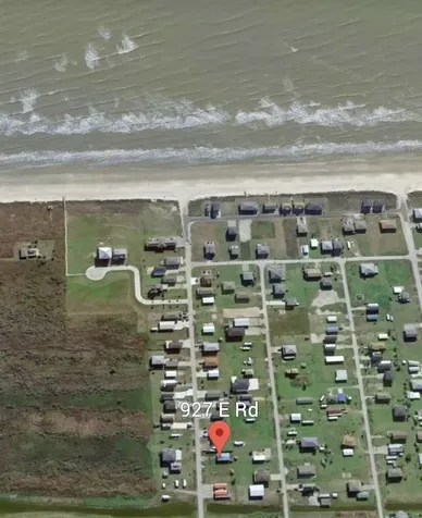 927 S East Road Crystal Beach TX 77650