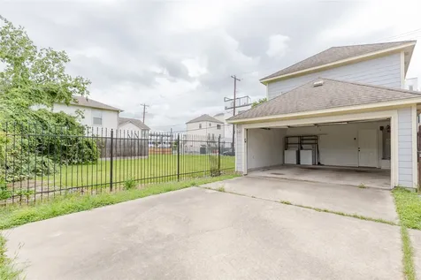 1118 Wilson Street Houston TX 77019