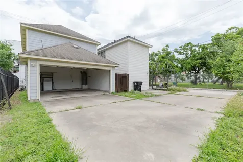 1118 Wilson Street Houston TX 77019