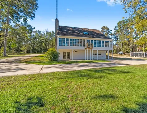 10482 Lake Shore Drive Conroe TX 77303