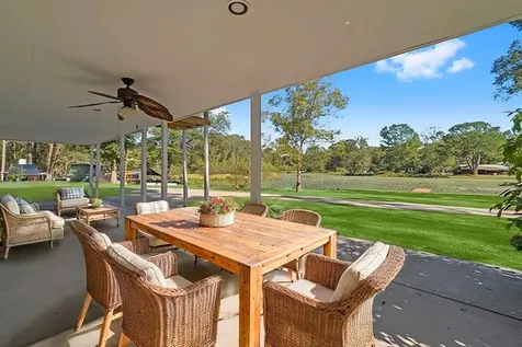 10482 Lake Shore Drive Conroe TX 77303
