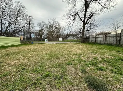 5123 E Crosstimbers Street Houston TX 77016