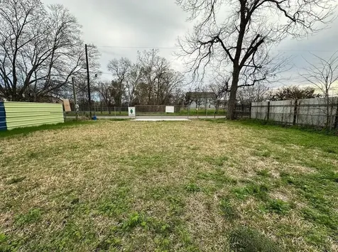 5123 E Crosstimbers Street Houston TX 77016