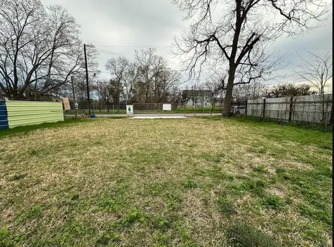 5123 E Crosstimbers Street Houston TX 77016