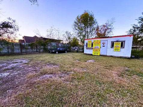 5123 E Crosstimbers Street Houston TX 77016