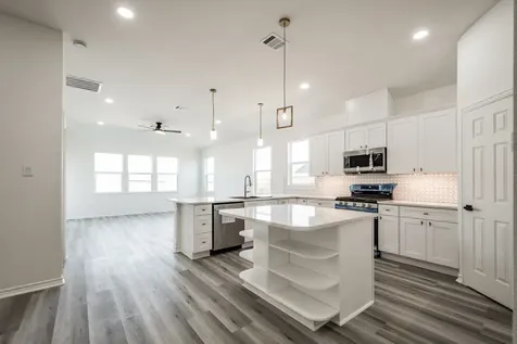 10411 Woodhill Spa Lane Cleveland TX 77327