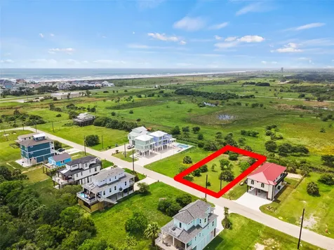3902 El Lago Street Galveston TX 77554