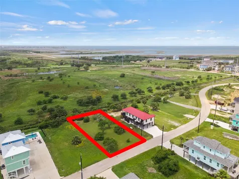 3902 El Lago Street Galveston TX 77554