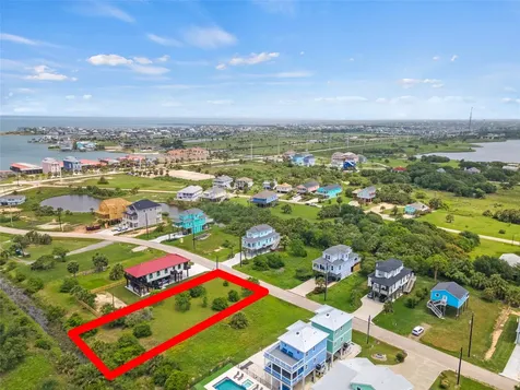 3902 El Lago Street Galveston TX 77554