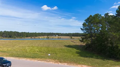 Lot 42 Lakeland Drive Hillister TX 77624
