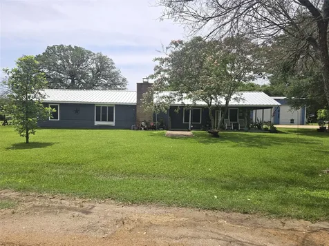 4450 Greenbriar Road Madisonville TX 77864