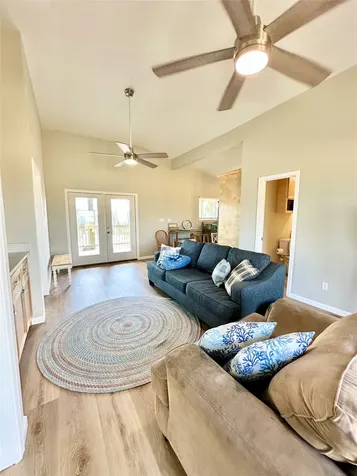 12908 John Reynolds Road Galveston TX 77554