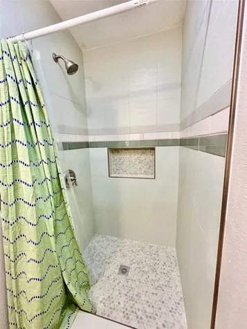 12908 John Reynolds Road Galveston TX 77554