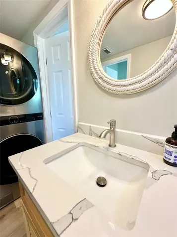 12908 John Reynolds Road Galveston TX 77554
