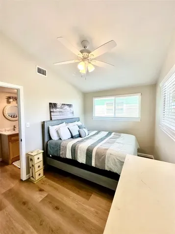 12908 John Reynolds Road Galveston TX 77554