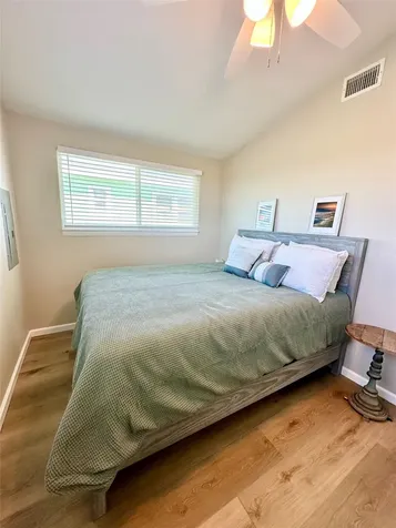 12908 John Reynolds Road Galveston TX 77554