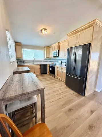 12908 John Reynolds Road Galveston TX 77554