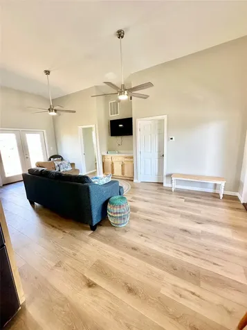 12908 John Reynolds Road Galveston TX 77554