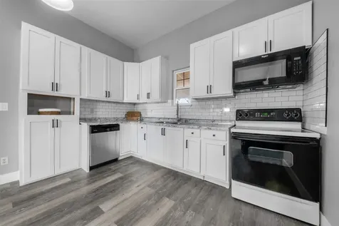 394 Rd 5102 H Cleveland TX 77327