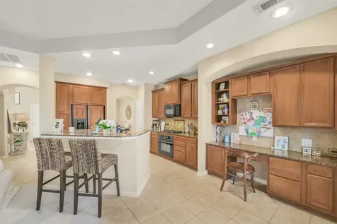 17707 Skyline Arbor Houston TX 77094
