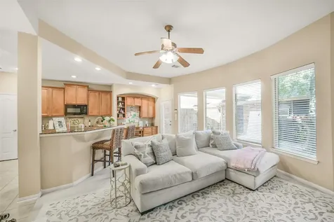 17707 Skyline Arbor Houston TX 77094