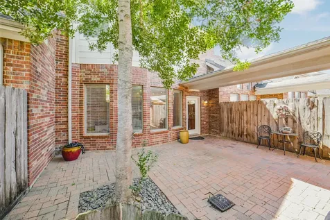 17707 Skyline Arbor Houston TX 77094
