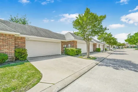 17707 Skyline Arbor Houston TX 77094