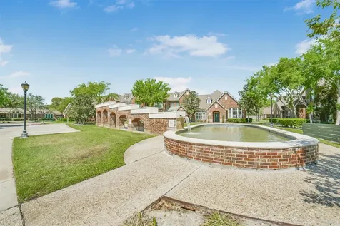 17707 Skyline Arbor Houston TX 77094
