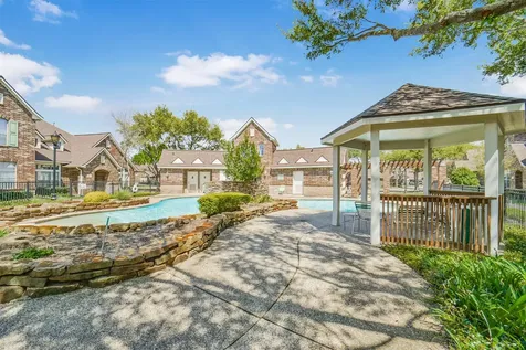 17707 Skyline Arbor Houston TX 77094