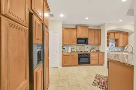 17707 Skyline Arbor Houston TX 77094