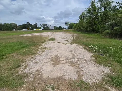 301 Birch Street Cleveland TX 77327