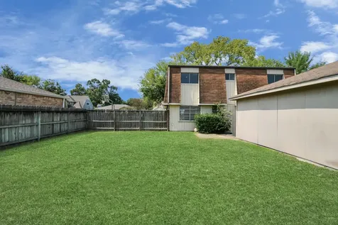 203 Kirkaldy Drive Houston TX 77015