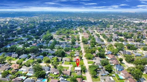 203 Kirkaldy Drive Houston TX 77015