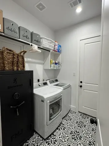 431 Wellshire Drive West Columbia TX 77486