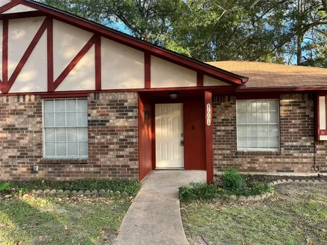 3661 Youpon Street Huntsville TX 77340