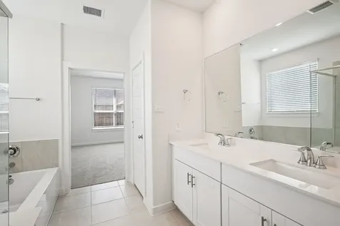 6005 Mockingbird Lodge Lane Pearland TX 77584