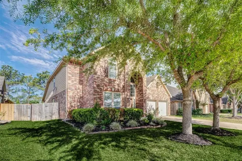 2718 Ginger Cove Lane Pearland TX 77584