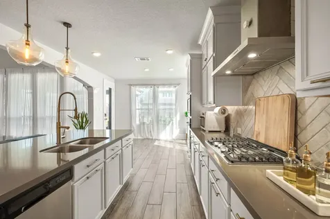2723 Camellia Avenue Brookshire TX 77423