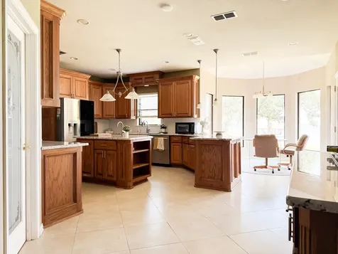852 Lcr 894 Jewett TX 75846