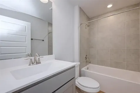 13604 Seneca Lake Drive Texas City TX 77568
