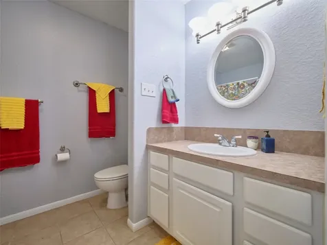1817 Veranda Drive West Columbia TX 77486