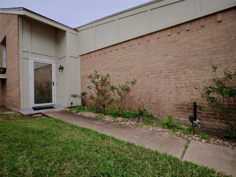 1817 Veranda Drive West Columbia TX 77486