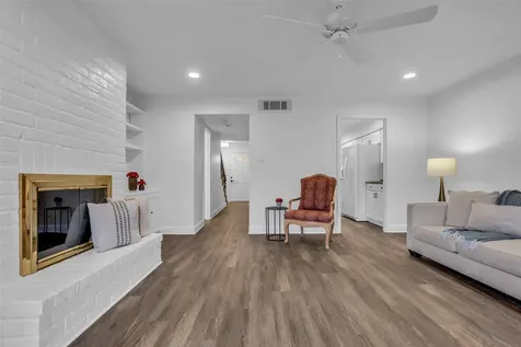 10355 Longmont Drive Houston TX 77042