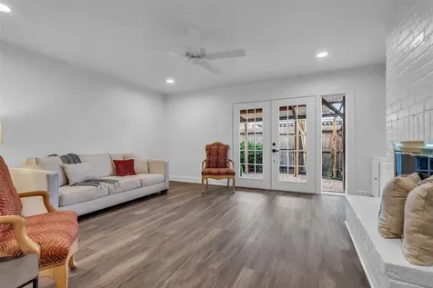 10355 Longmont Drive Houston TX 77042