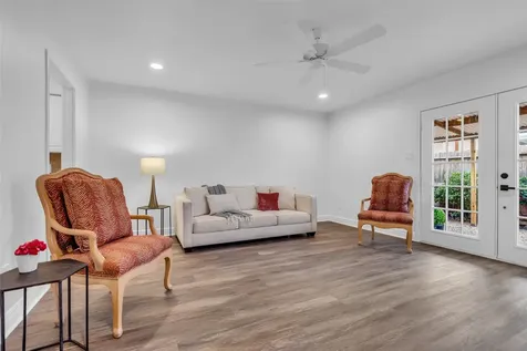 10355 Longmont Drive Houston TX 77042